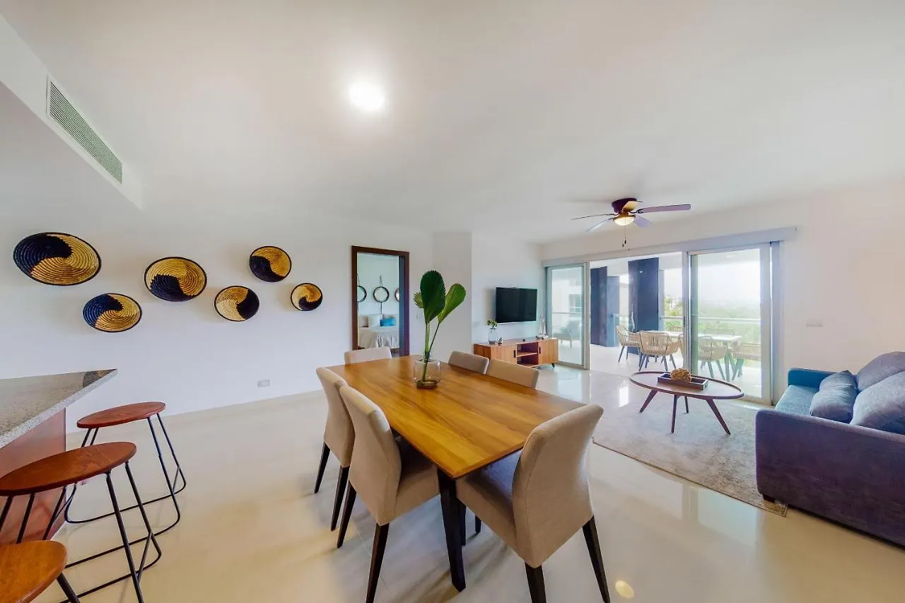 Hakuna Matata 725N At Mareazul Beachfront Playa del Carmen 0*,