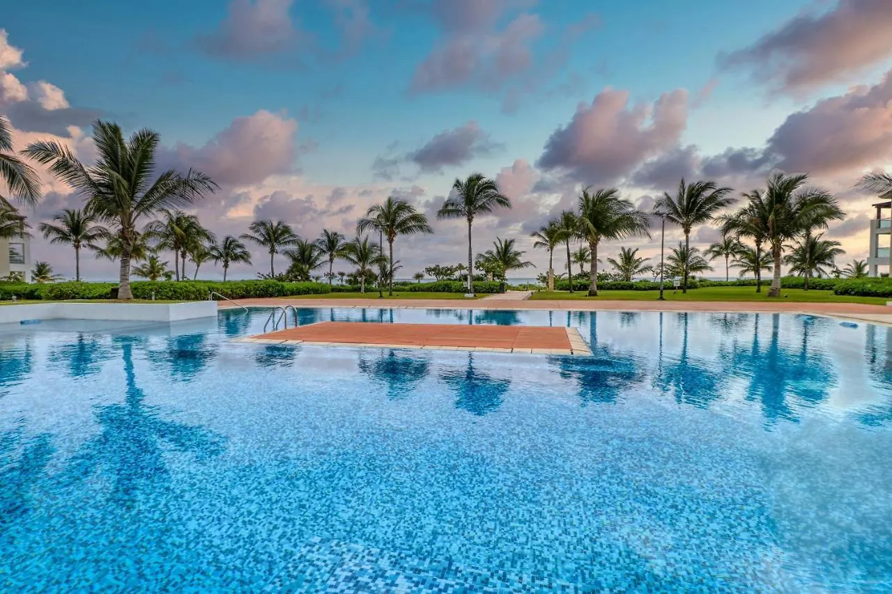 Appartamento Hakuna Matata 725N At Mareazul Beachfront Playa del Carmen Messico